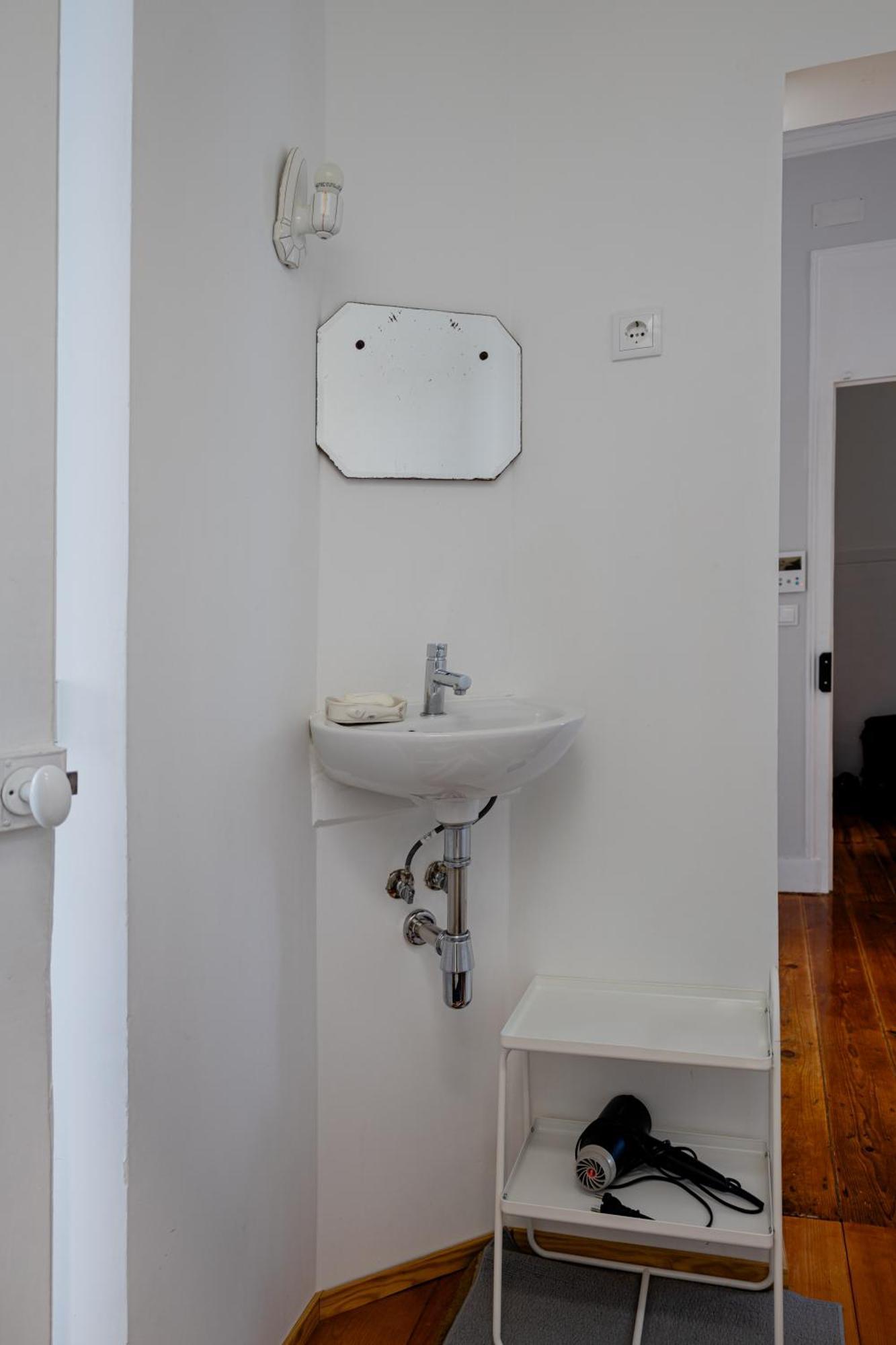 Angels Homes N.27 1ºandar, Bairro Tipico, Centro Cidade Лісабон Екстер'єр фото
